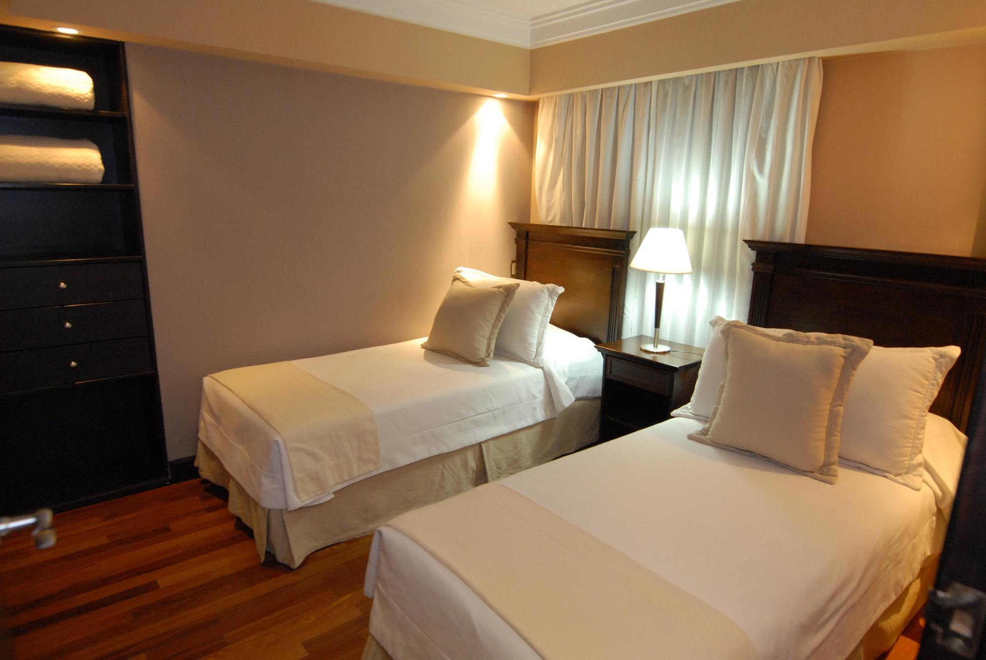 Premium Tower Suites Μεντόζα Εξωτερικό φωτογραφία