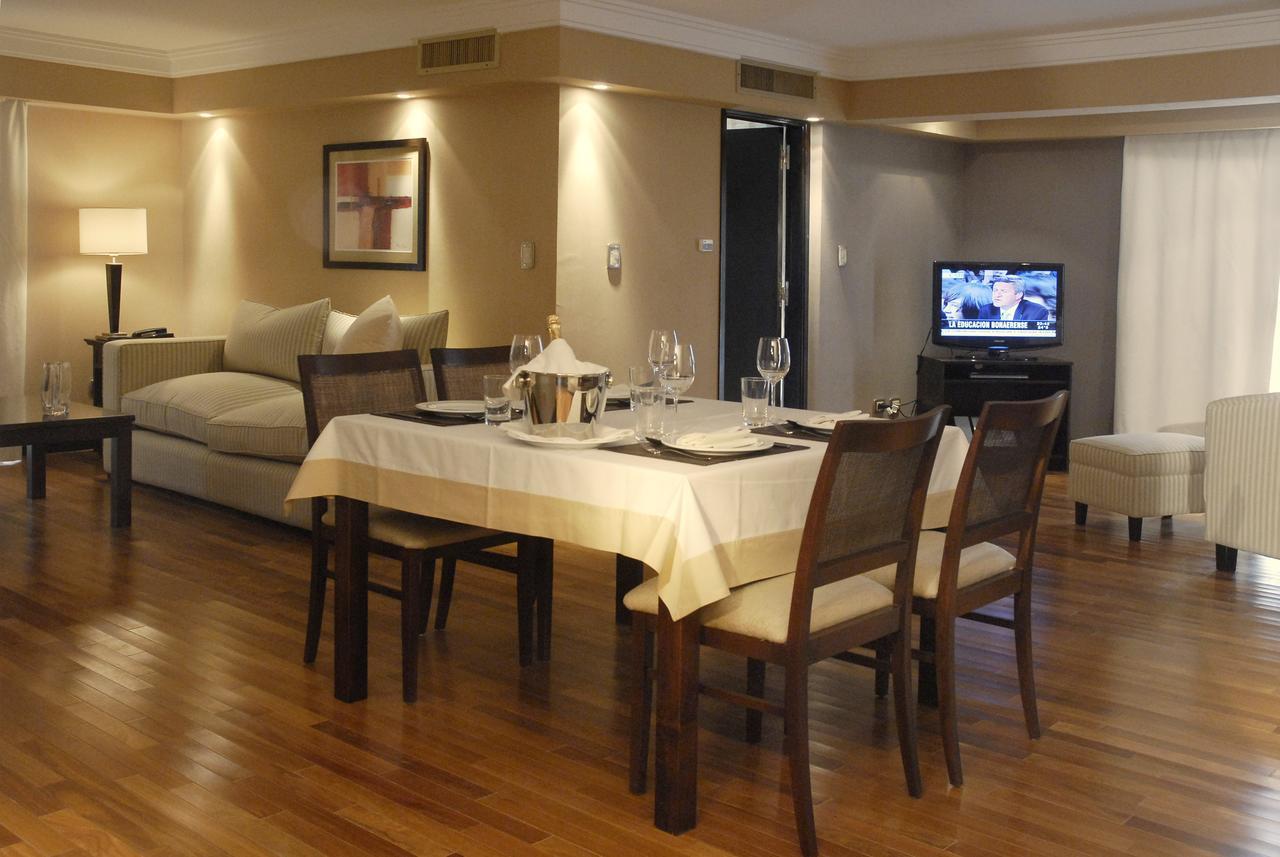 Premium Tower Suites Μεντόζα Εξωτερικό φωτογραφία